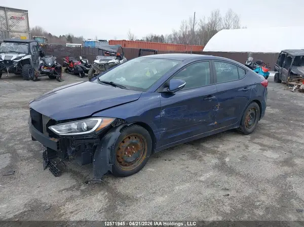 KMHD84LF1HU336225 2017 HYUNDAI ELANTRA - Image 2
