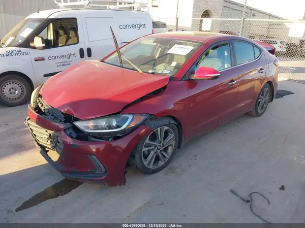 KMHD84LF1HU339352 2017 HYUNDAI ELANTRA - Image 2