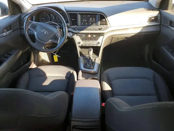 KMHD84LF1HU351114 2017 HYUNDAI ELANTRA - Image 8