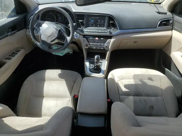 KMHD84LF1HU351517 2017 HYUNDAI ELANTRA - Image 8