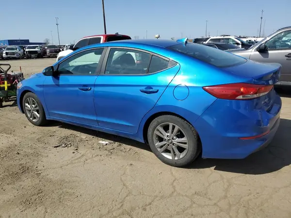 KMHD84LF1HU369595 2017 HYUNDAI ELANTRA - Image 2