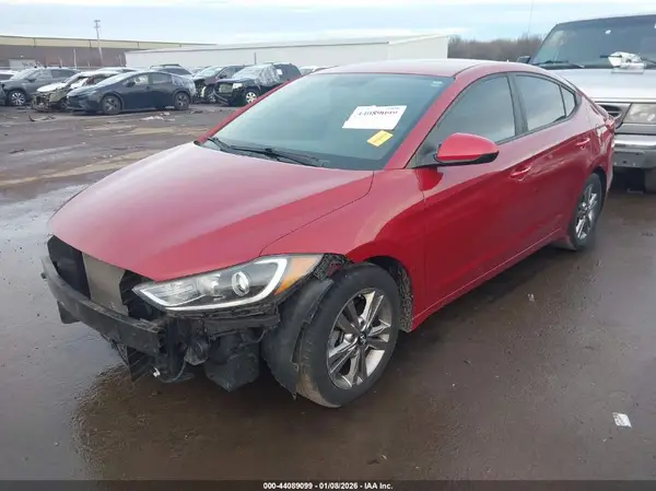 KMHD84LF1HU370200 2017 HYUNDAI ELANTRA - Image 2
