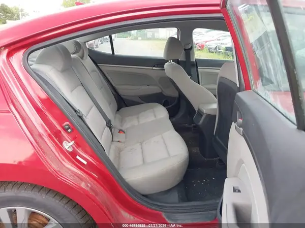 KMHD84LF1HU370553 2017 HYUNDAI ELANTRA - Image 8