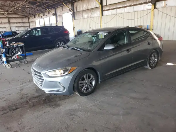 KMHD84LF1HU371301 2017 HYUNDAI ELANTRA - Image 1