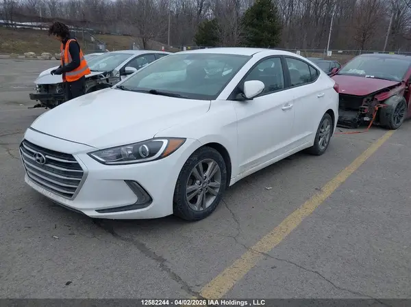 KMHD84LF1HU373341 2017 HYUNDAI ELANTRA - Image 2