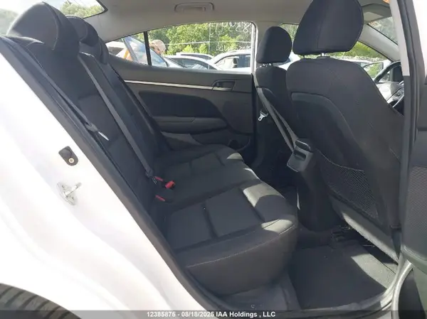 KMHD84LF1HU388941 2017 HYUNDAI ELANTRA - Image 8