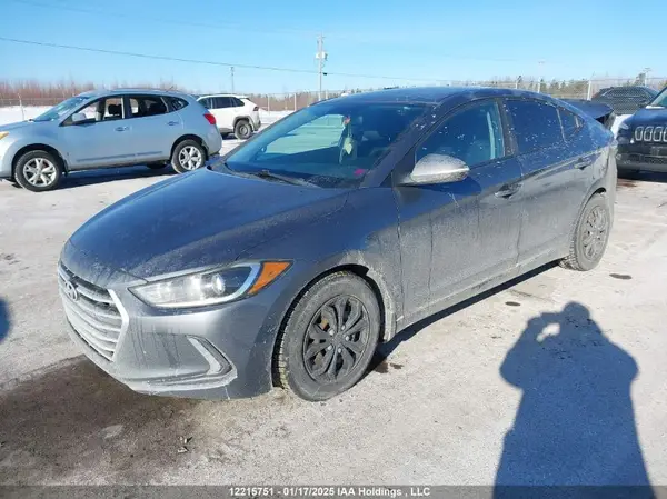 KMHD84LF1HU416365 2017 HYUNDAI ELANTRA - Image 2