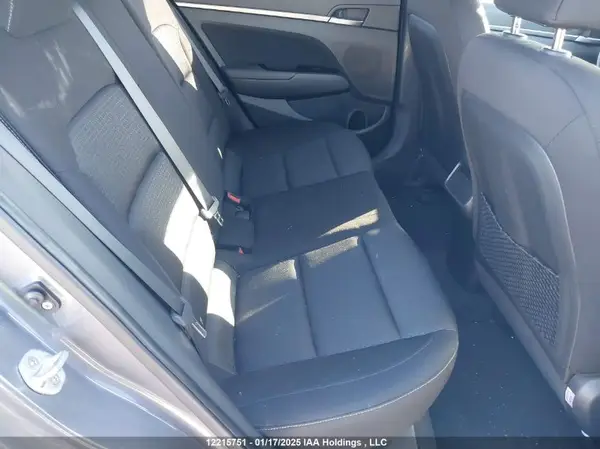 KMHD84LF1HU416365 2017 HYUNDAI ELANTRA - Image 8