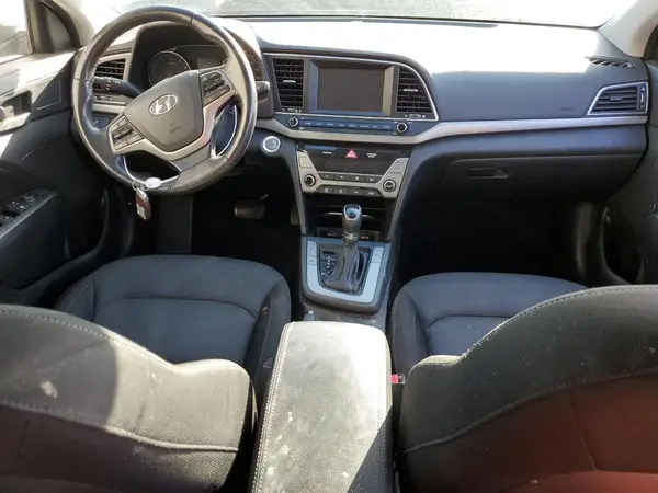 KMHD84LF1HU427186 2017 HYUNDAI ELANTRA - Image 8