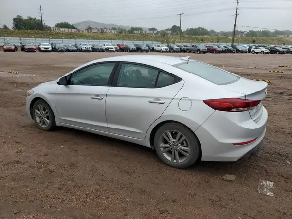 KMHD84LF1JU449355 2018 HYUNDAI ELANTRA - Image 2