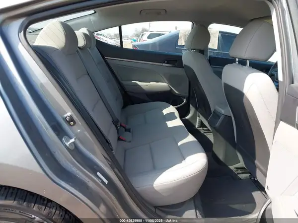 KMHD84LF1JU452241 2018 HYUNDAI ELANTRA - Image 8