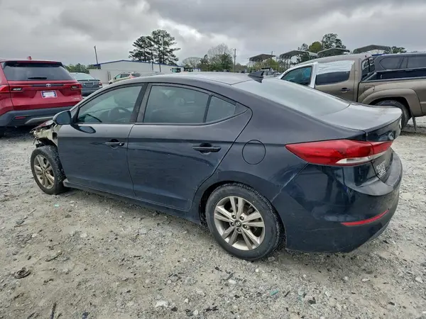 KMHD84LF1JU452370 2018 HYUNDAI ELANTRA - Image 2