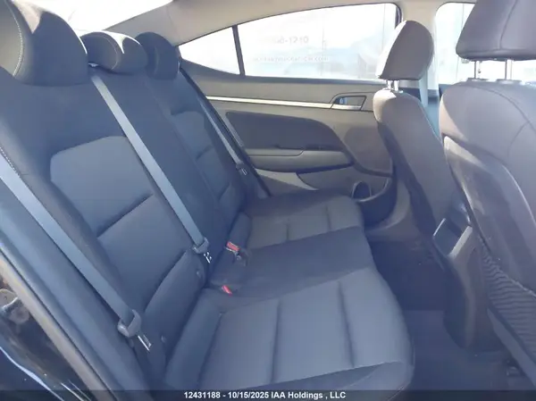 KMHD84LF1JU454183 2018 HYUNDAI ELANTRA - Image 8