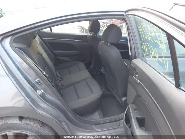 KMHD84LF1JU456385 2018 HYUNDAI ELANTRA - Image 8