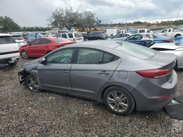 KMHD84LF1JU471355 2018 HYUNDAI ELANTRA - Image 2