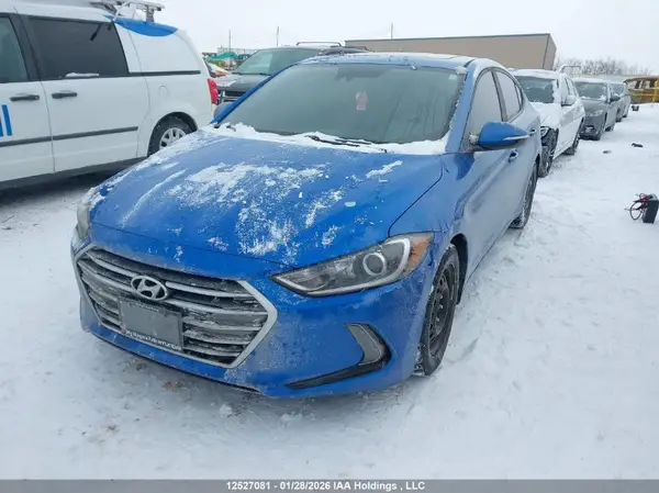 KMHD84LF1JU480475 2018 HYUNDAI ELANTRA - Image 2