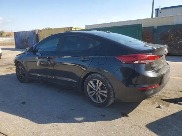 KMHD84LF1JU490956 2018 HYUNDAI ELANTRA - Image 2