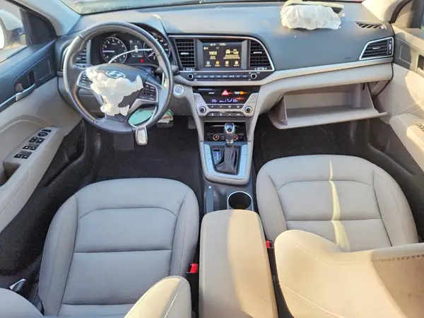 KMHD84LF1JU499706 2018 HYUNDAI ELANTRA - Image 8