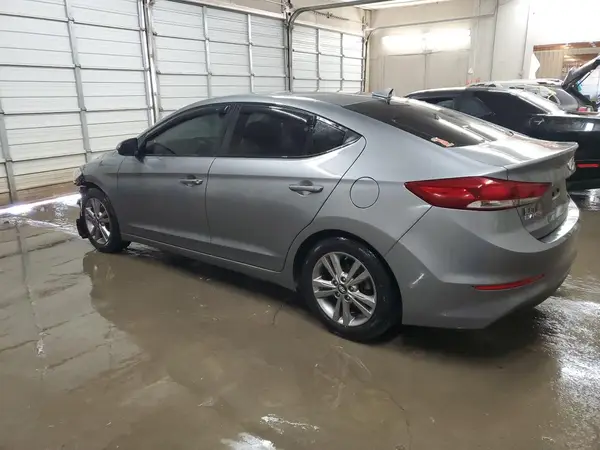 KMHD84LF1JU518528 2018 HYUNDAI ELANTRA - Image 2