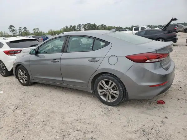 KMHD84LF1JU527651 2018 HYUNDAI ELANTRA - Image 2