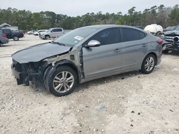 KMHD84LF1JU527777 2018 HYUNDAI ELANTRA - Image 1