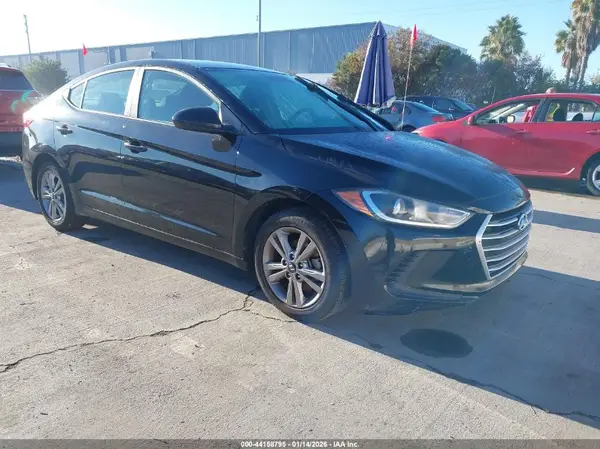 KMHD84LF1JU534194 2018 HYUNDAI ELANTRA - Image 1