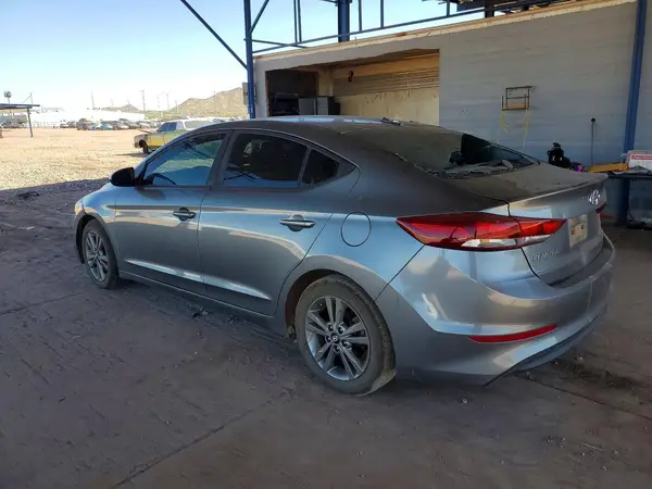 KMHD84LF1JU534700 2018 HYUNDAI ELANTRA - Image 2