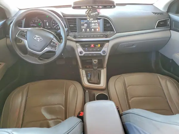 KMHD84LF1JU534700 2018 HYUNDAI ELANTRA - Image 8
