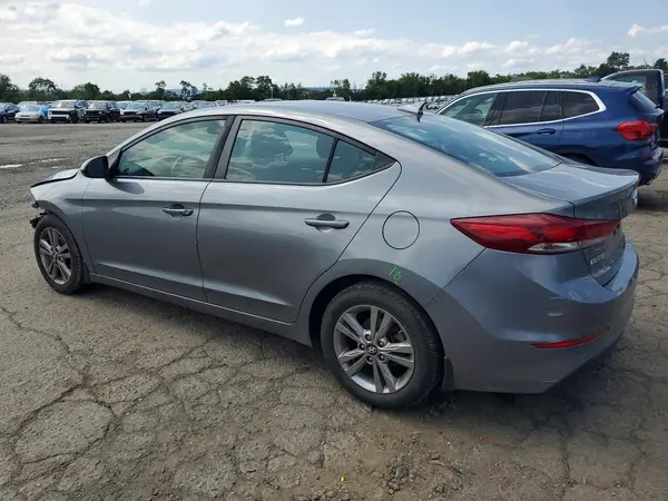 KMHD84LF1JU547852 2018 HYUNDAI ELANTRA - Image 2