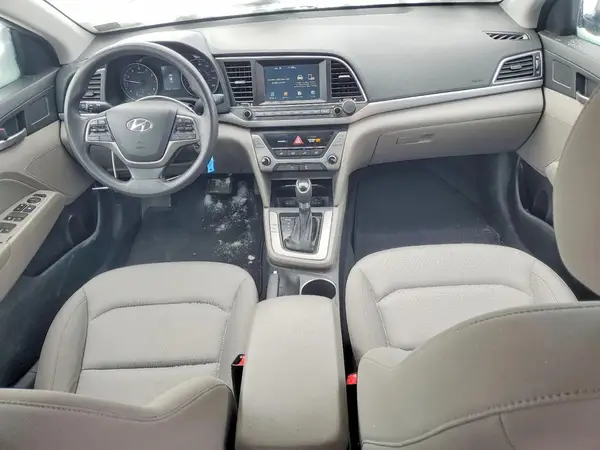 KMHD84LF1JU557717 2018 HYUNDAI ELANTRA - Image 8