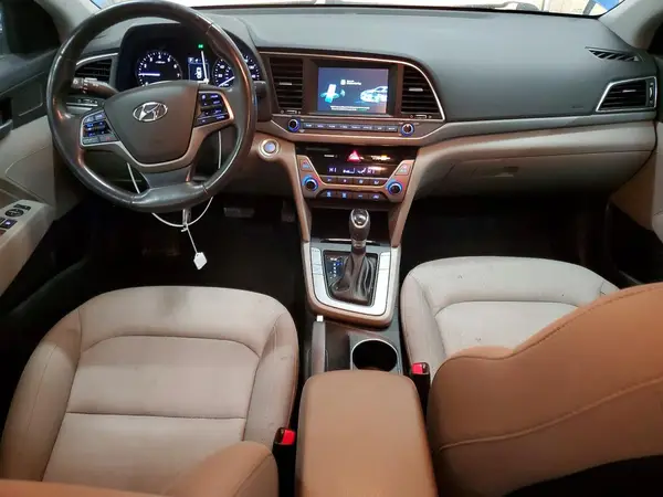 KMHD84LF1JU560956 2018 HYUNDAI ELANTRA - Image 8