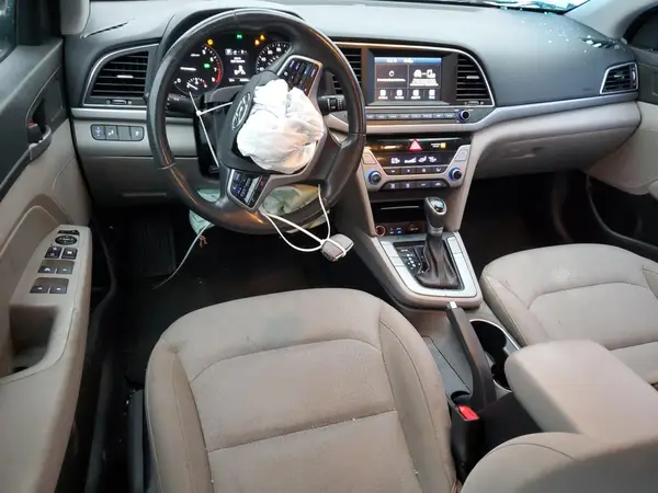 KMHD84LF1JU578275 2018 HYUNDAI ELANTRA - Image 8