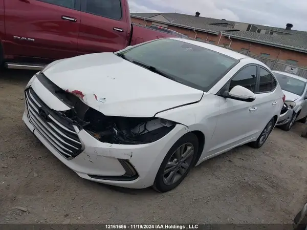 KMHD84LF1JU615681 2018 HYUNDAI ELANTRA - Image 2