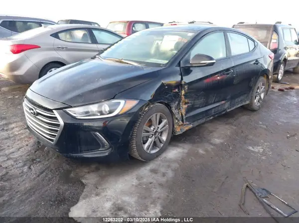 KMHD84LF1JU626020 2018 HYUNDAI ELANTRA - Image 2