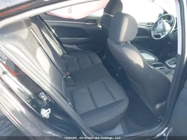 KMHD84LF1JU626020 2018 HYUNDAI ELANTRA - Image 8