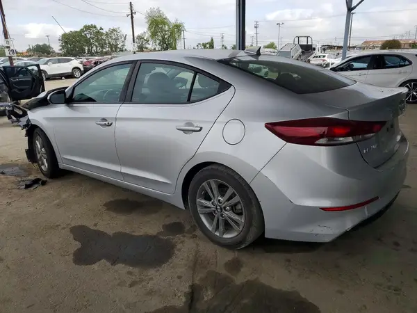 KMHD84LF1JU629127 2018 HYUNDAI ELANTRA - Image 2