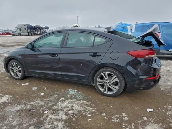 KMHD84LF1JU638913 2018 HYUNDAI ELANTRA - Image 2