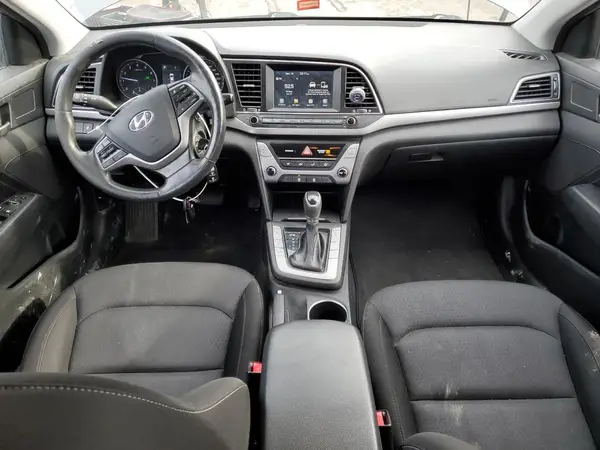 KMHD84LF1JU642640 2018 HYUNDAI ELANTRA - Image 8