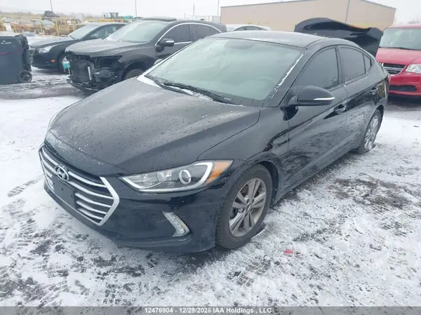 KMHD84LF1JU666923 2018 HYUNDAI ELANTRA - Image 2