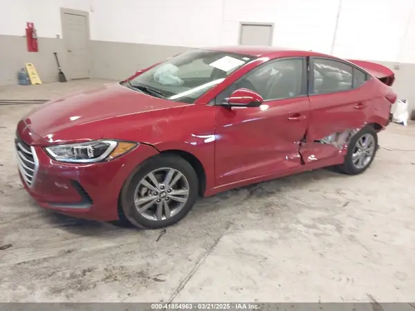 KMHD84LF1JU684189 2018 HYUNDAI ELANTRA - Image 2