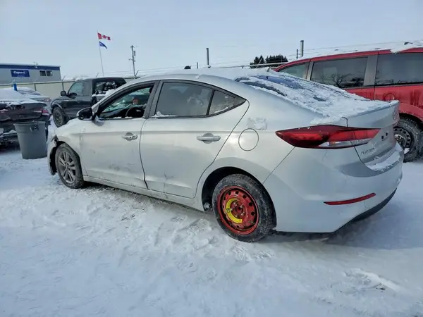 KMHD84LF1JU696181 2018 HYUNDAI ELANTRA - Image 2