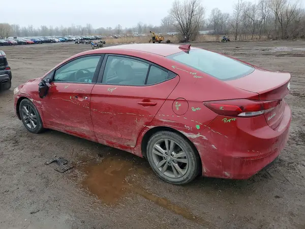 KMHD84LF1JU697783 2018 HYUNDAI ELANTRA - Image 2