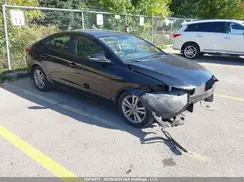 KMHD84LF1JU716011 2018 HYUNDAI ELANTRA