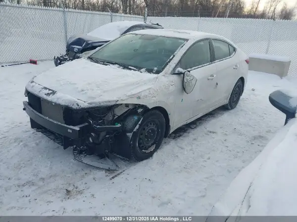 KMHD84LF1JU720107 2018 HYUNDAI ELANTRA - Image 2