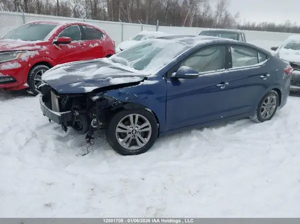 KMHD84LF1JU720981 2018 HYUNDAI ELANTRA - Image 2