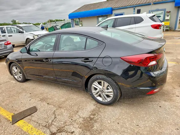 KMHD84LF1KU730377 2019 HYUNDAI ELANTRA - Image 2