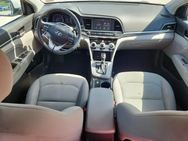 KMHD84LF1KU738978 2019 HYUNDAI ELANTRA - Image 8
