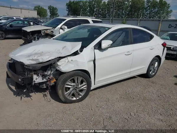 KMHD84LF1KU747745 2019 HYUNDAI ELANTRA - Image 2