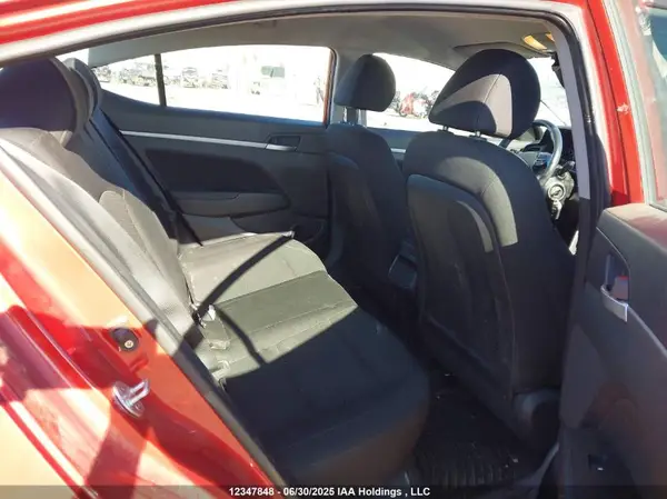 KMHD84LF1KU754114 2019 HYUNDAI ELANTRA - Image 8