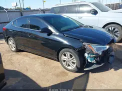 KMHD84LF1KU761080 2019 HYUNDAI ELANTRA
